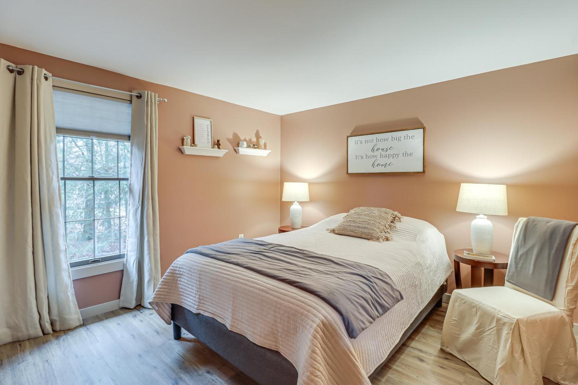 Quaint Jim Thorpe Cabin Retreat, Walk To Beach! Εξωτερικό φωτογραφία