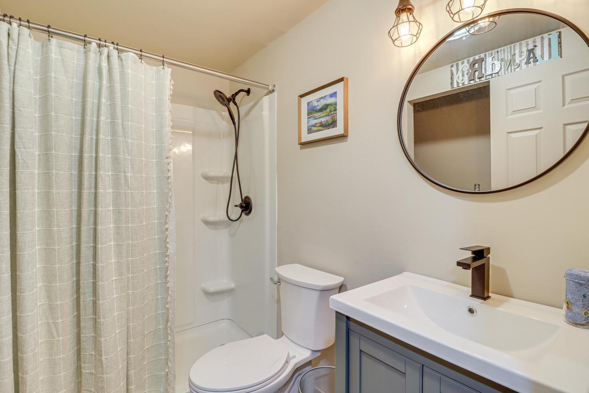 Quaint Jim Thorpe Cabin Retreat, Walk To Beach! Εξωτερικό φωτογραφία