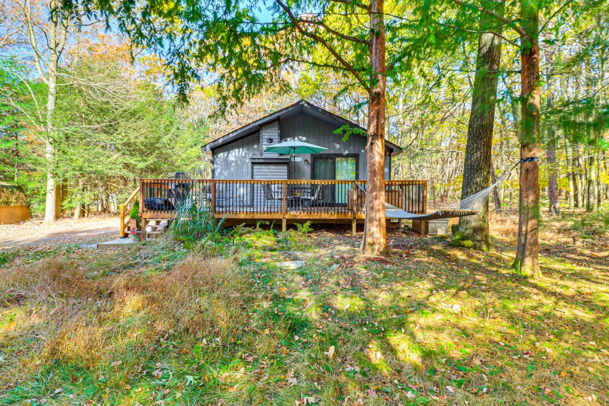 Quaint Jim Thorpe Cabin Retreat, Walk To Beach! Εξωτερικό φωτογραφία