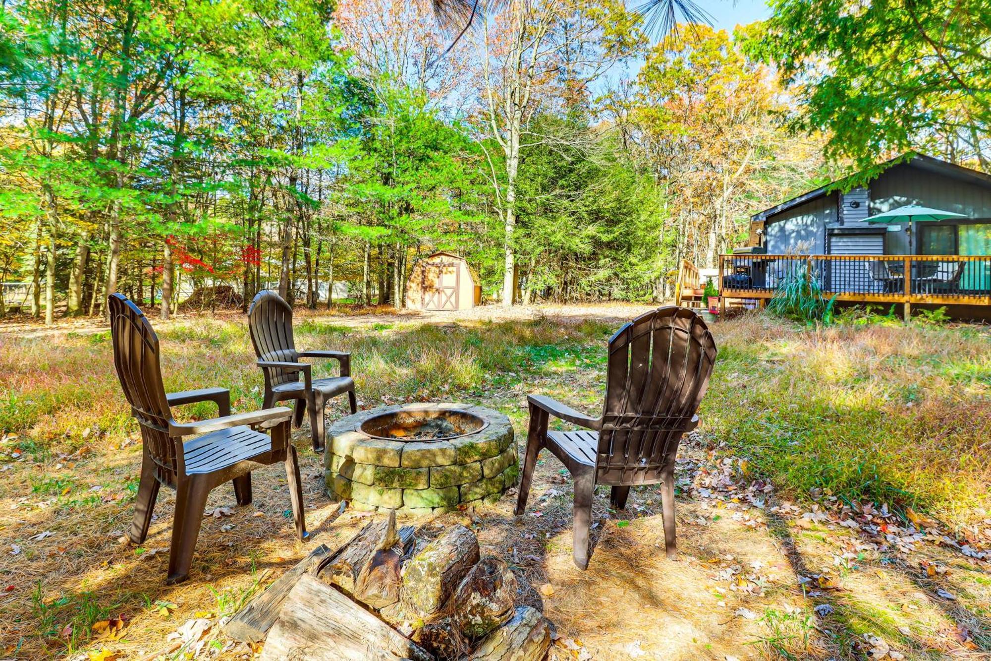 Quaint Jim Thorpe Cabin Retreat, Walk To Beach! Εξωτερικό φωτογραφία